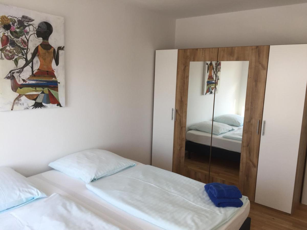 Appartements Am Hafen Цвенкау Екстериор снимка