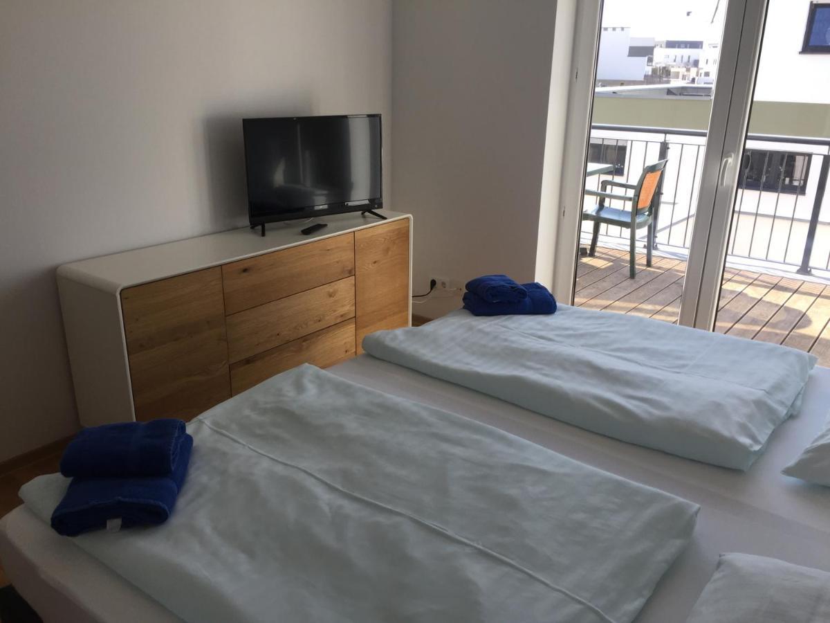 Appartements Am Hafen Цвенкау Екстериор снимка