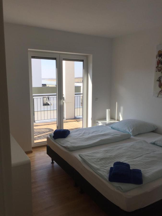 Appartements Am Hafen Цвенкау Екстериор снимка
