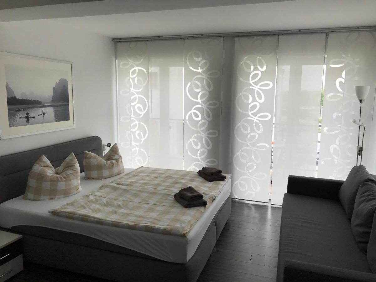 Appartements Am Hafen Цвенкау Екстериор снимка