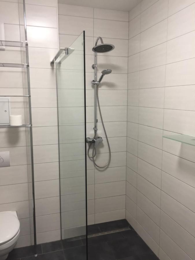 Appartements Am Hafen Цвенкау Екстериор снимка