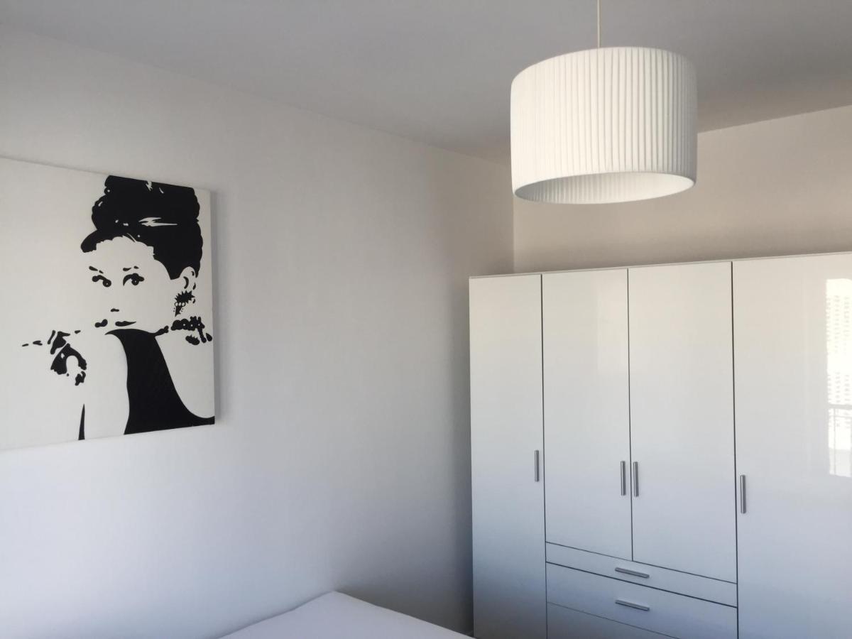Appartements Am Hafen Цвенкау Екстериор снимка