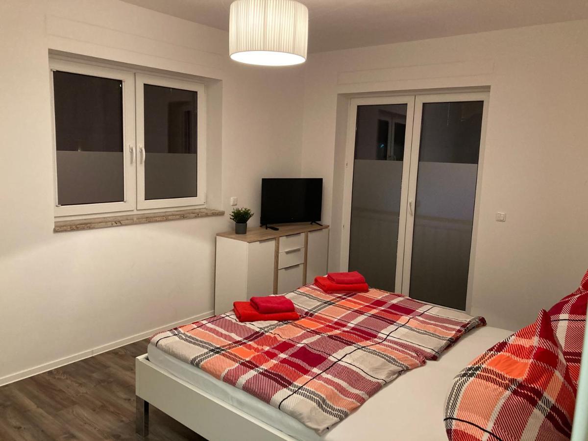 Appartements Am Hafen Цвенкау Екстериор снимка