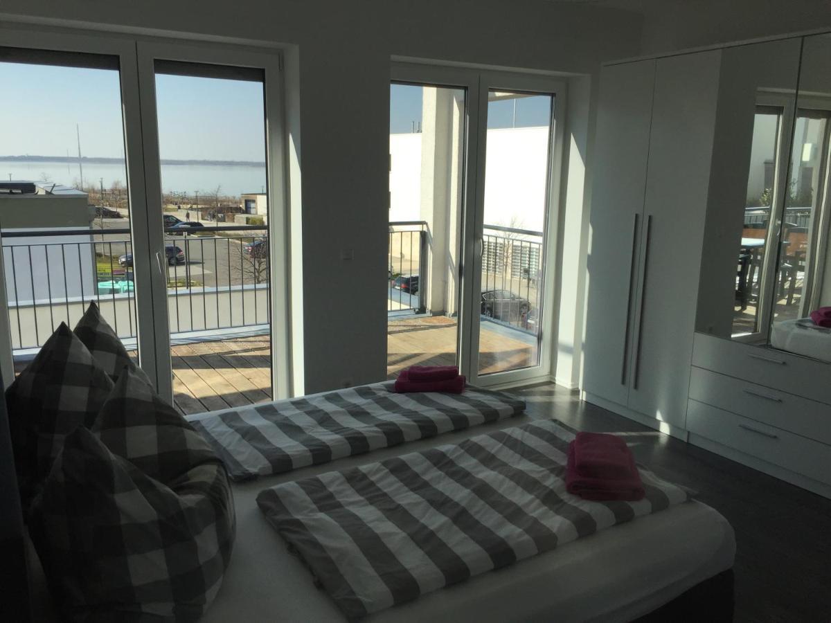 Appartements Am Hafen Цвенкау Екстериор снимка