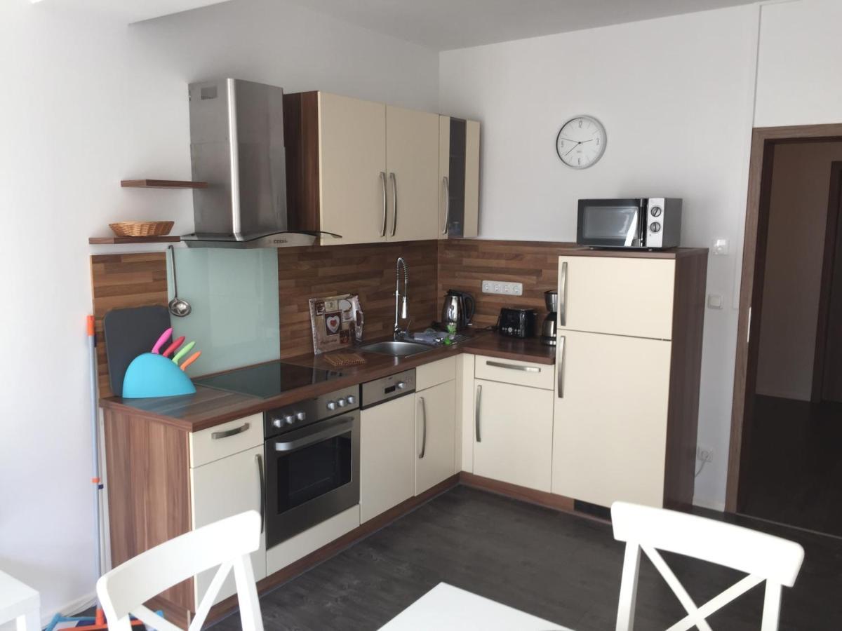 Appartements Am Hafen Цвенкау Екстериор снимка