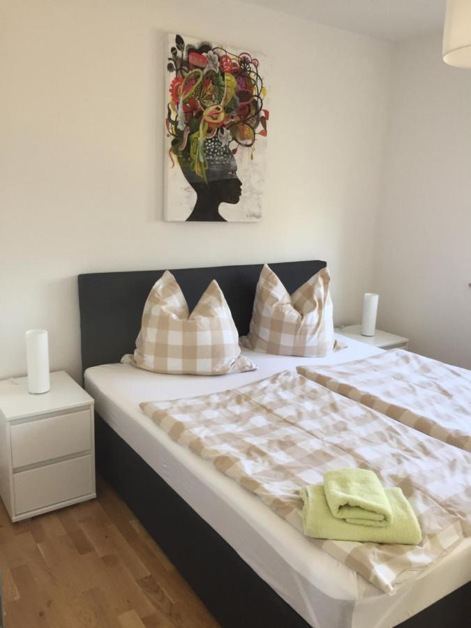 Appartements Am Hafen Цвенкау Екстериор снимка
