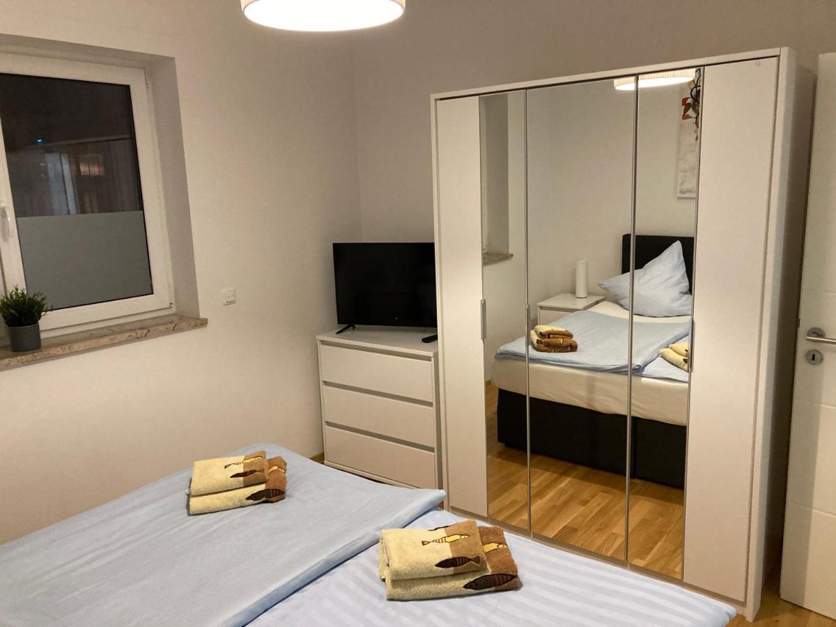 Appartements Am Hafen Цвенкау Екстериор снимка