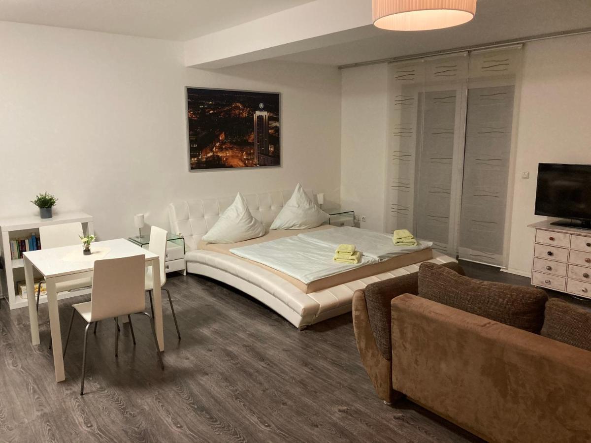 Appartements Am Hafen Цвенкау Екстериор снимка
